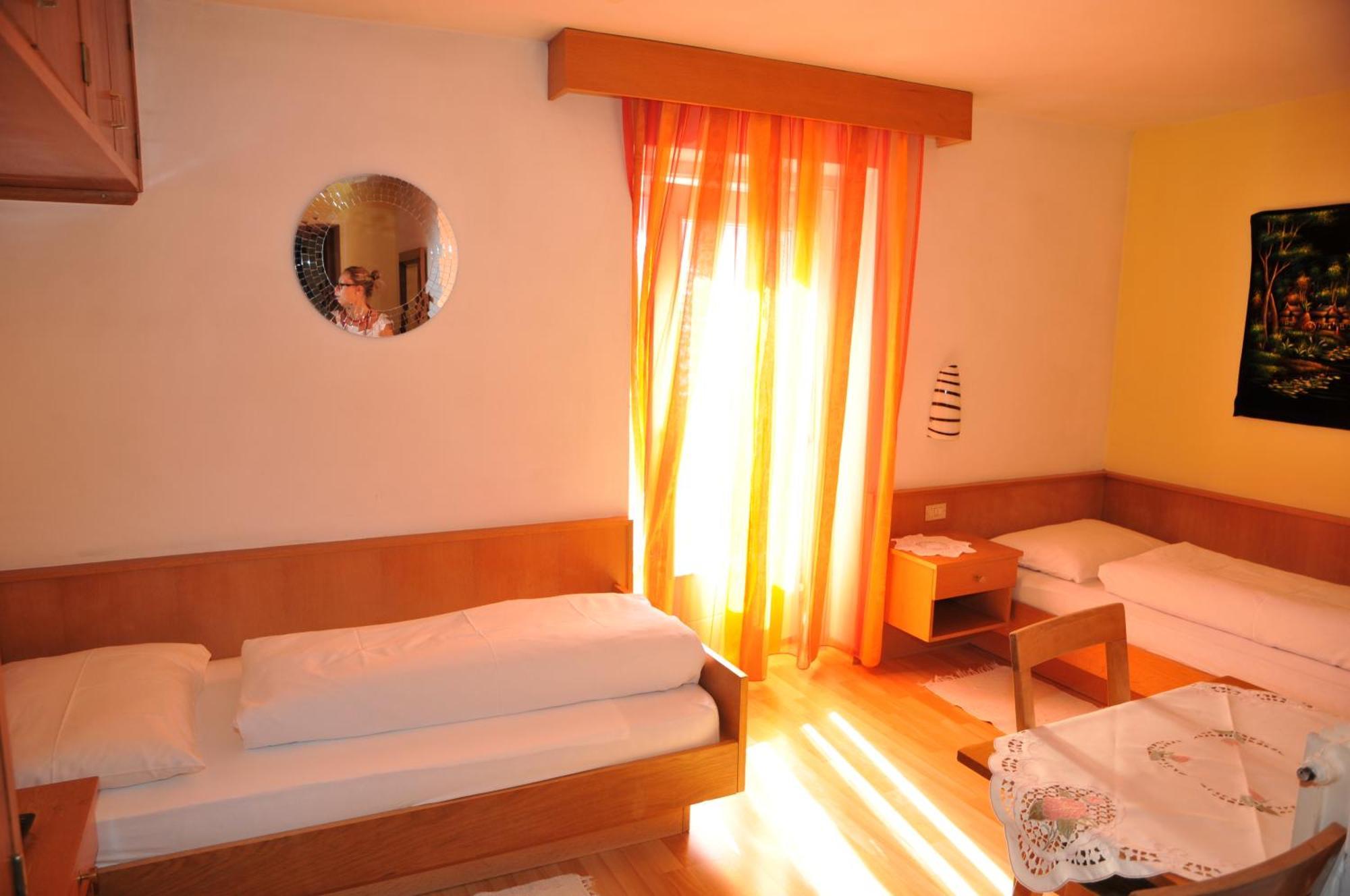 Chalet Madrisa Corvara In Badia Exterior photo